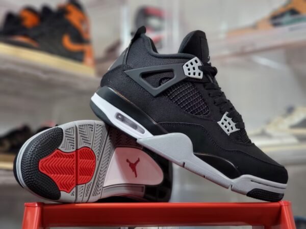 Air Jordan 4 Retro "SE Black Canvas" - Image 3