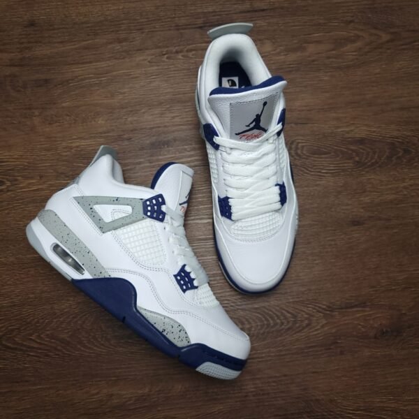 Air Jordan 4 Retro "Midnight Navy" - Image 3