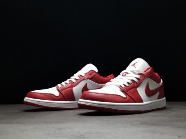 Air Jordan 1 Low "Gym Red" - Image 3