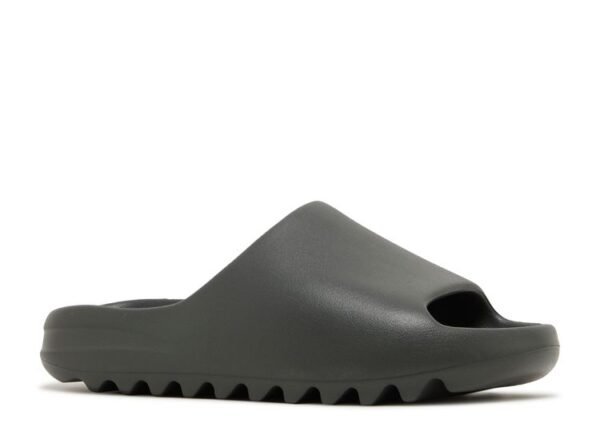 Yeezy Slides Dark Onyx - Image 2