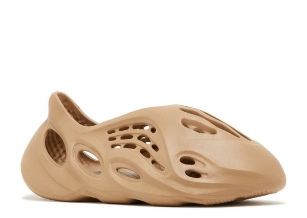 Yeezy Foam Runner Clay Taupe - Image 2