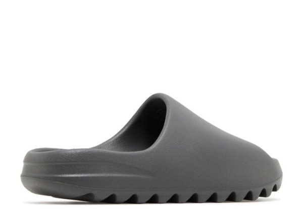 Yeezy Slides Granite - Image 3