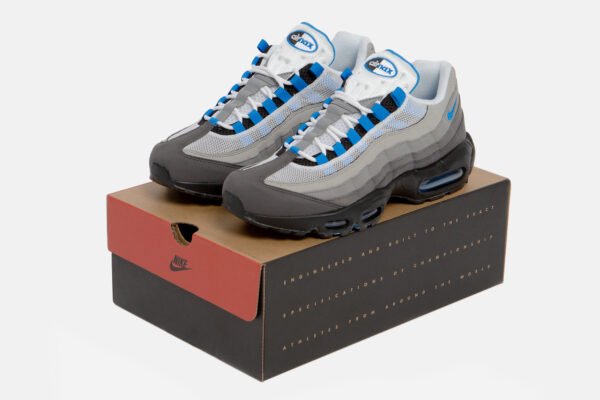 Air Max 95 OG Crystal Blue - Image 2