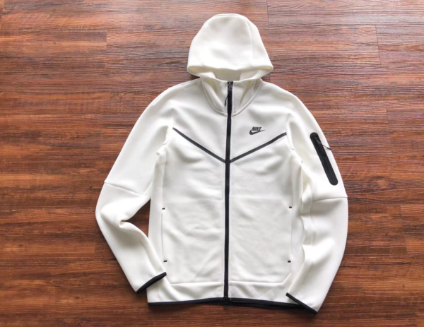 Nike Tech Fleece White - Image 3