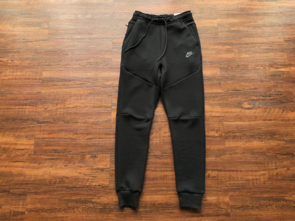 Nike Tech Fleece Black - Image 5