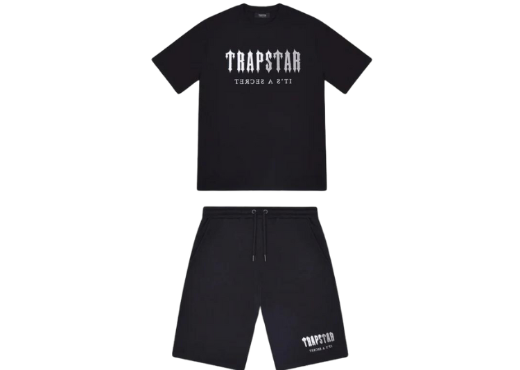 Trapstar Chenille Decoded T-Shirt & Shorts