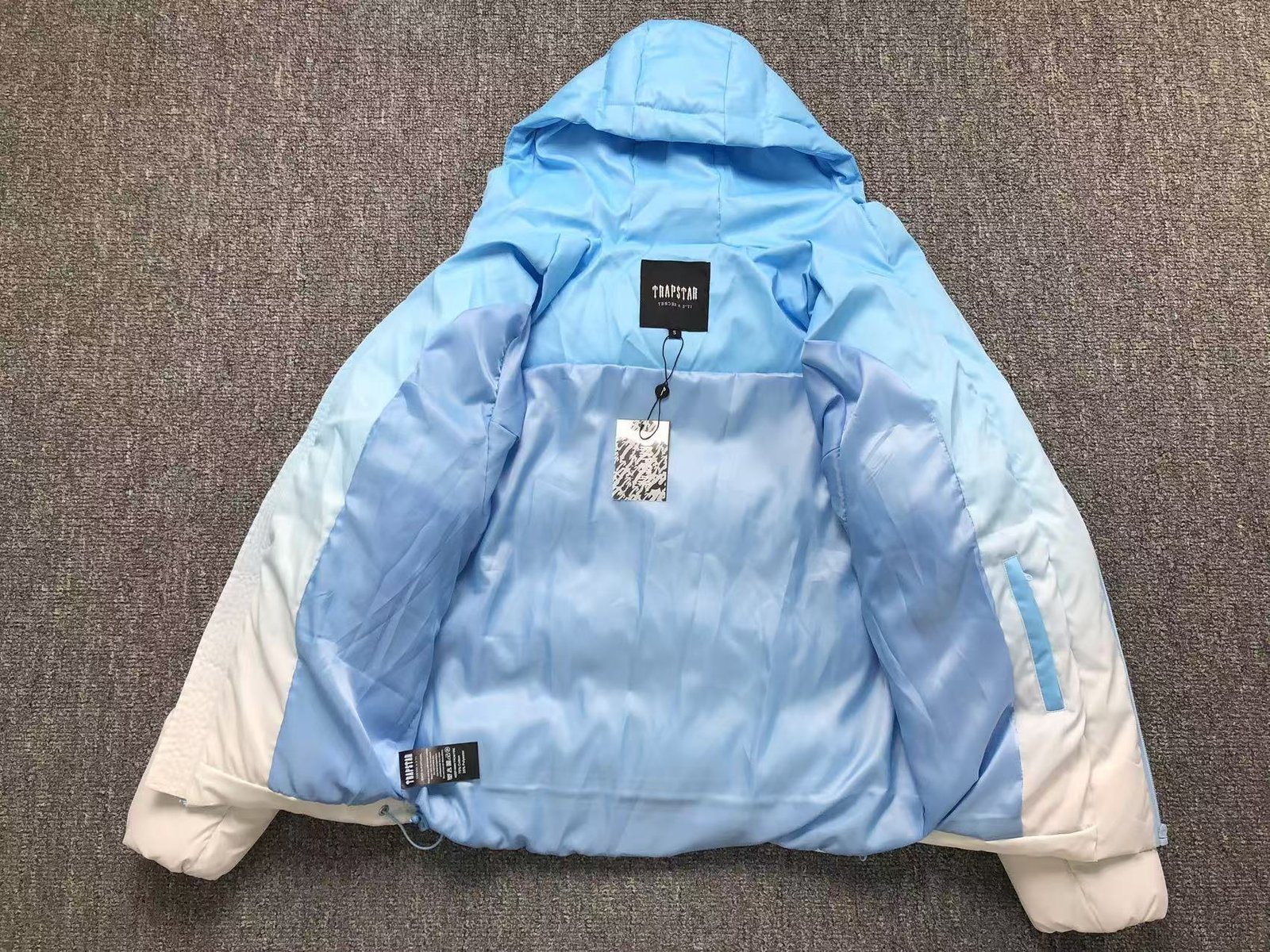 Trapstar Puffer Jacket Blue Gradient - Image 10