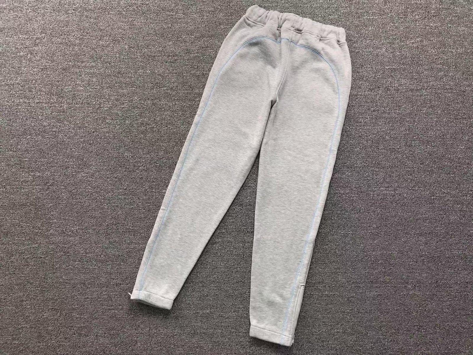 Trapstar Irongate Chenille Arch Tracksuit Grey Ice Blue - Image 10