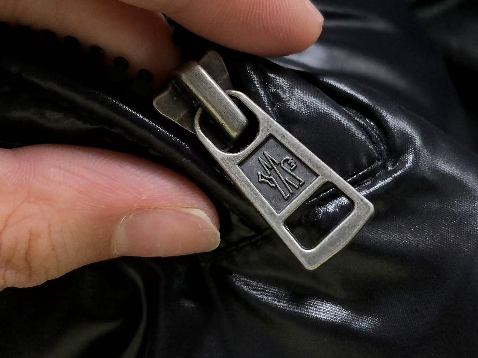 Moncler Logo Shiny Puffer Jacket Black - Image 13