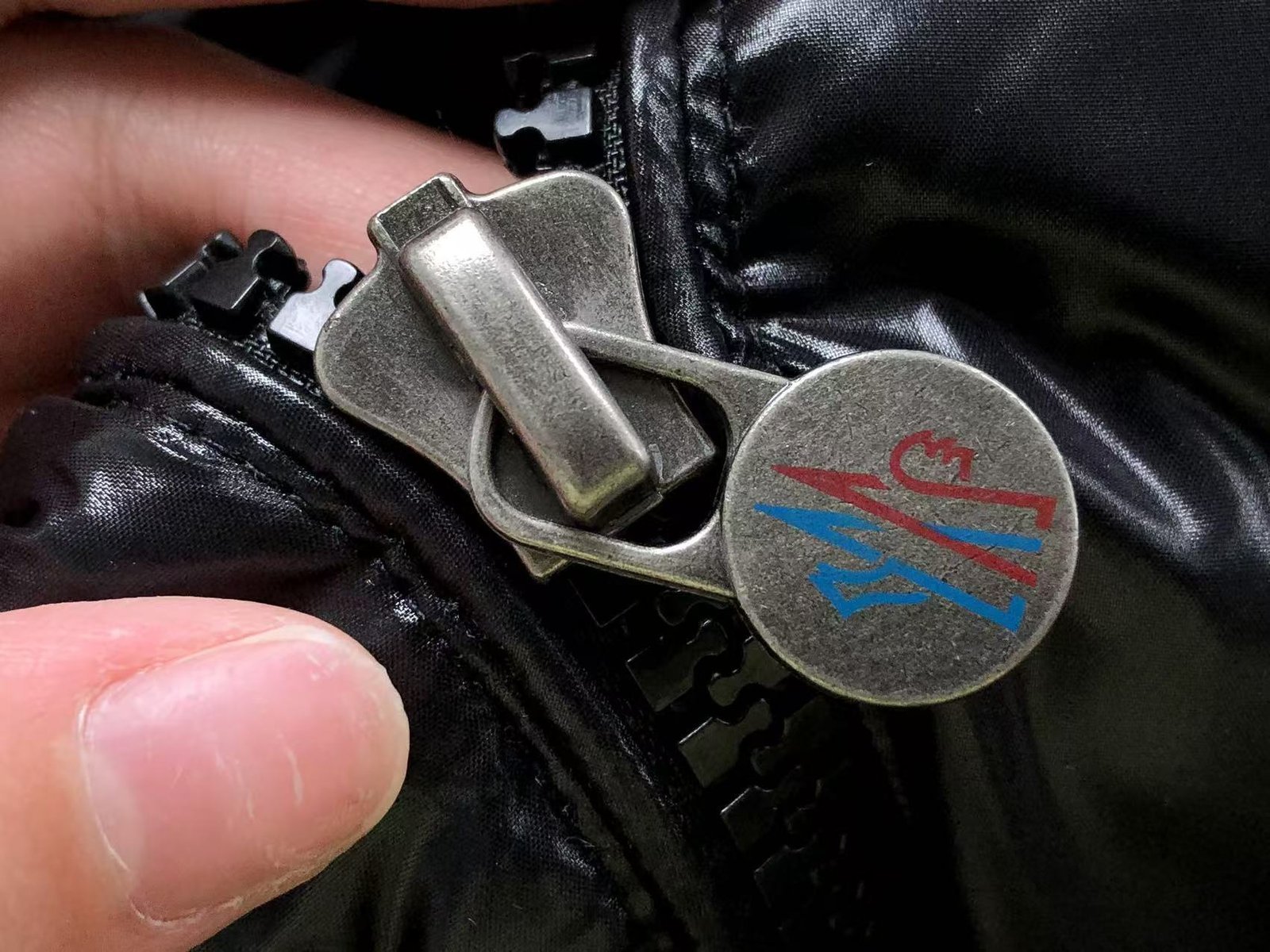 Moncler Logo Shiny Puffer Jacket Black - Image 14