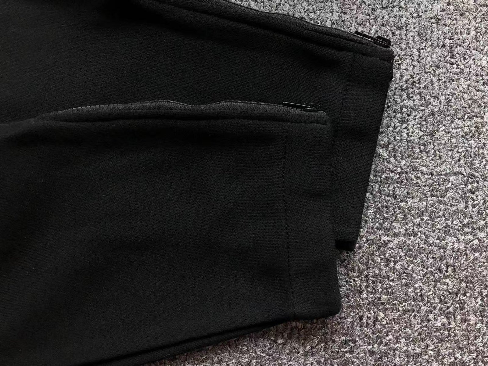 Trapstar Irongate Chenille Arch Tracksuit Red - Image 12