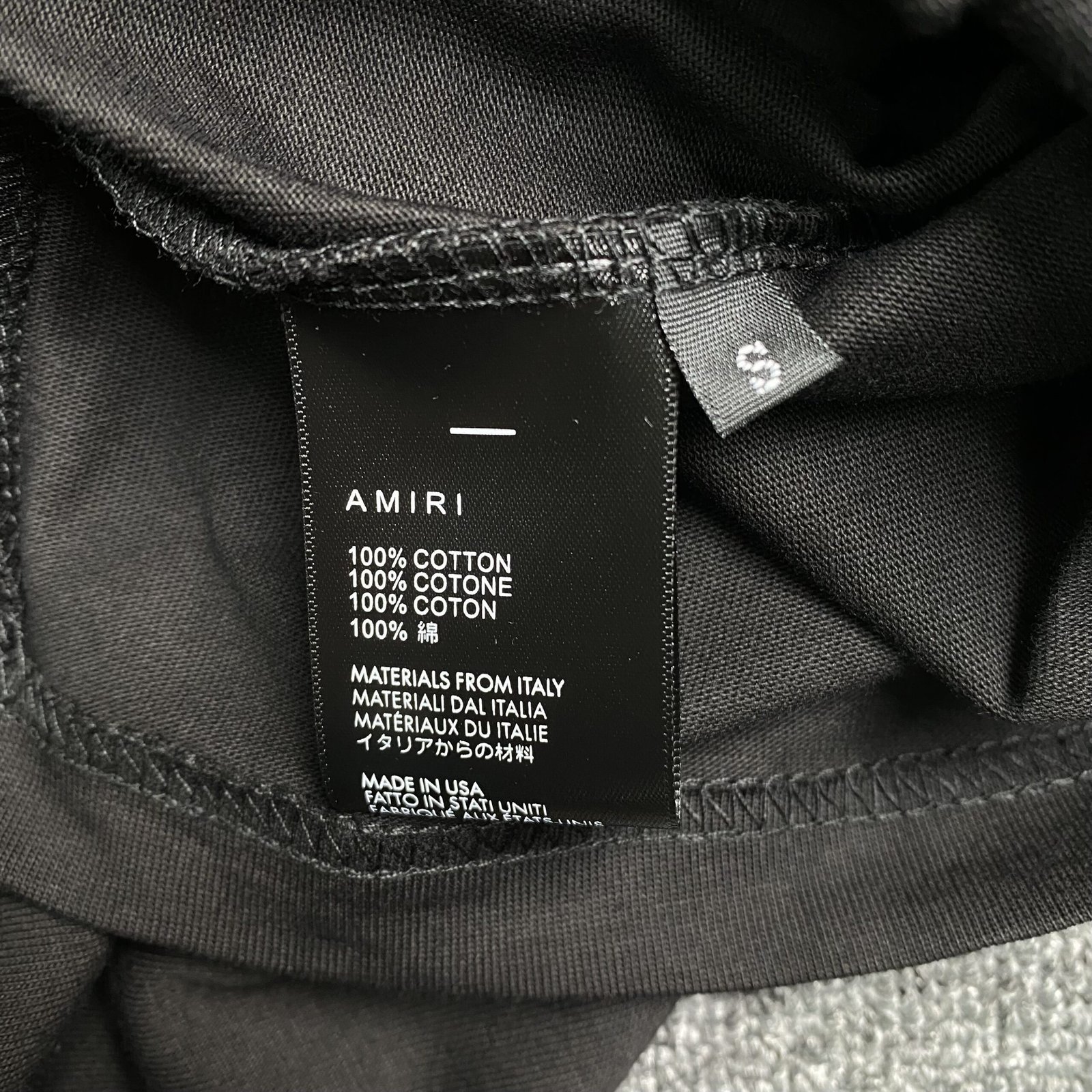 Amiri Rabbit Logo Tshirt Black - Image 2