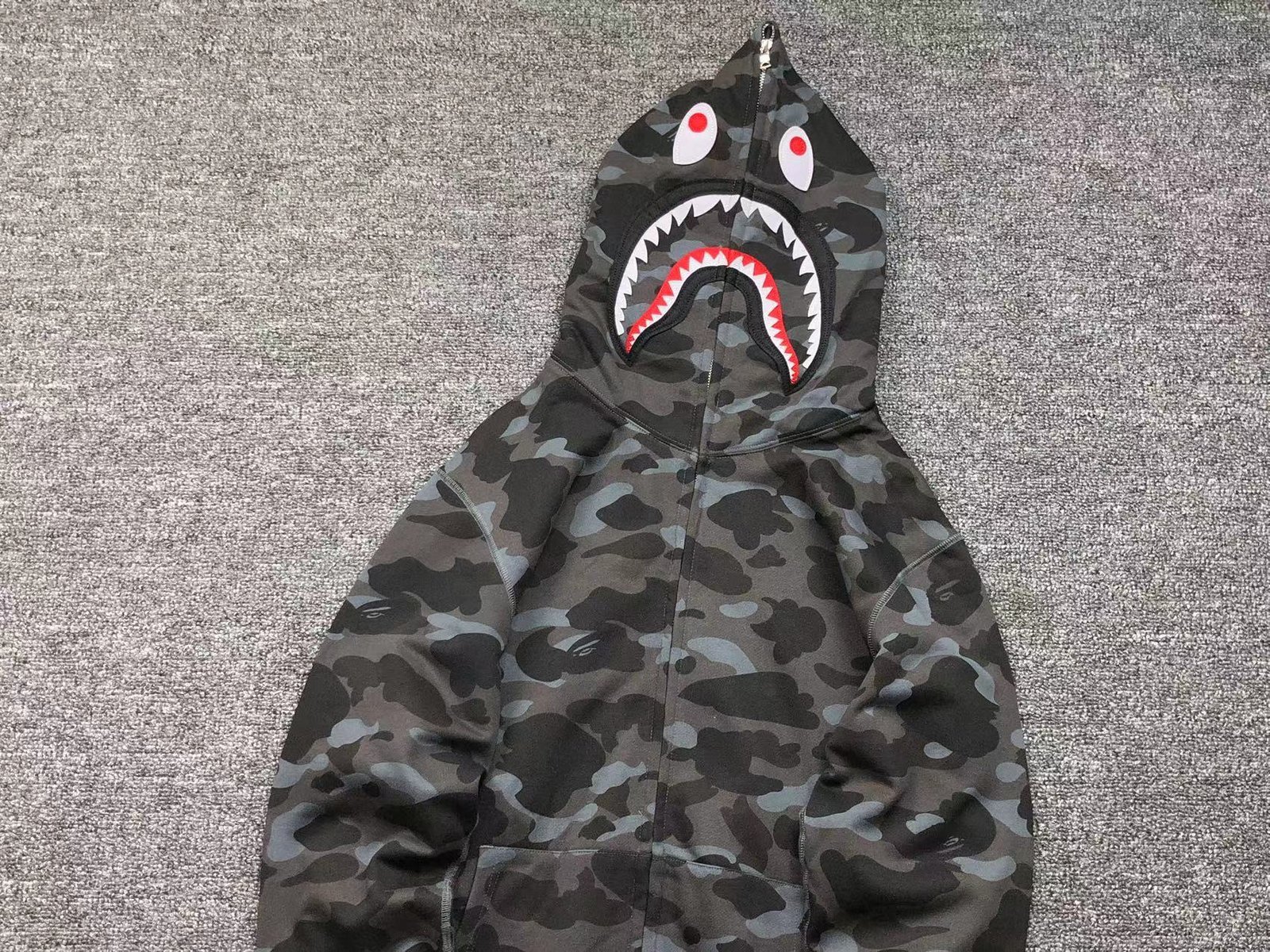 Bape Camo Hoodie Grey - Image 2