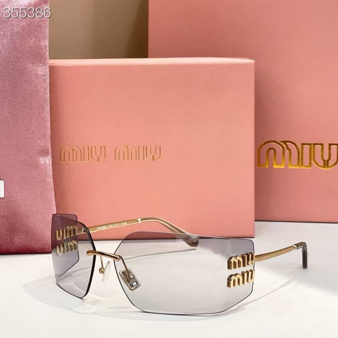 Miu Miu Runway Sunglasses Grey - Image 2