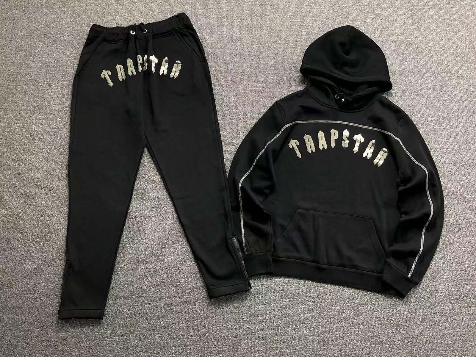 Trapstar Irongate Chenille Tracksuit Black Grey Camo - Image 2