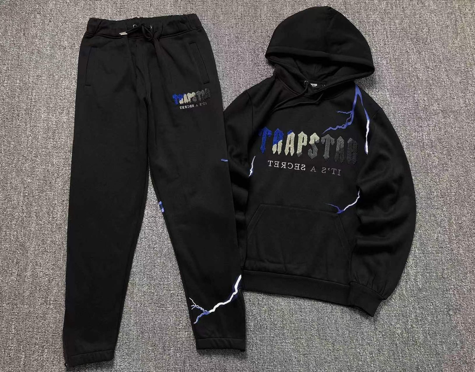 Trapstar Chenille Decoded Tracksuit Lightning - Image 2