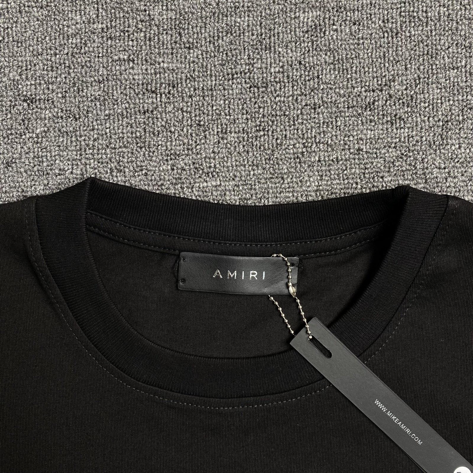 Amiri Rabbit Logo Tshirt Black - Image 3