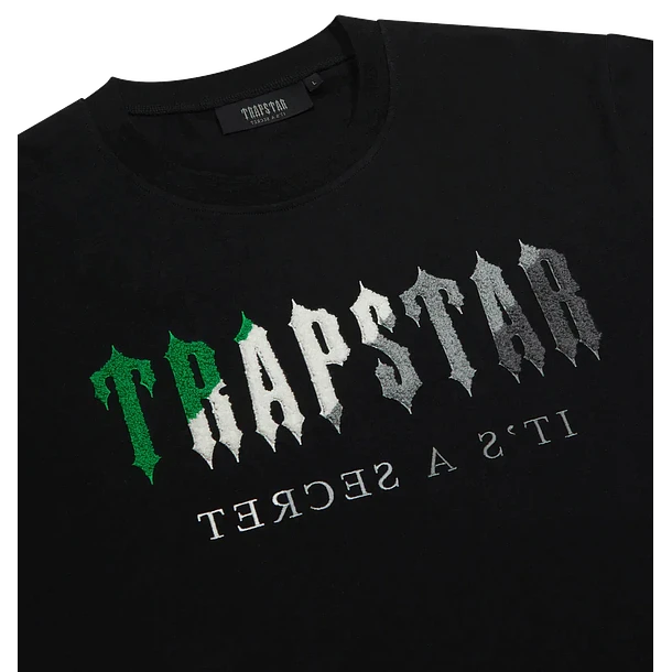 Trapstar Chenille Decoed Short Set - Black Green - Image 3