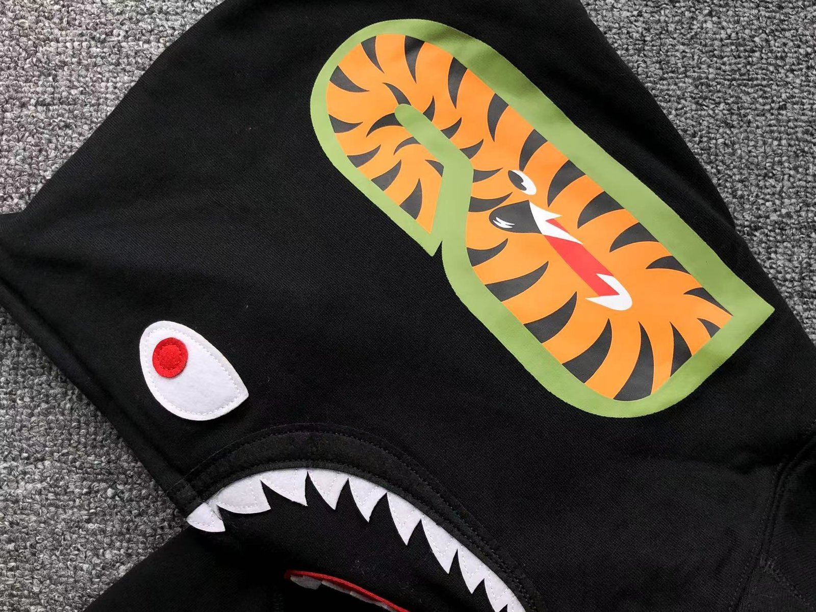 Bape Camo Hoodie Black - Image 3