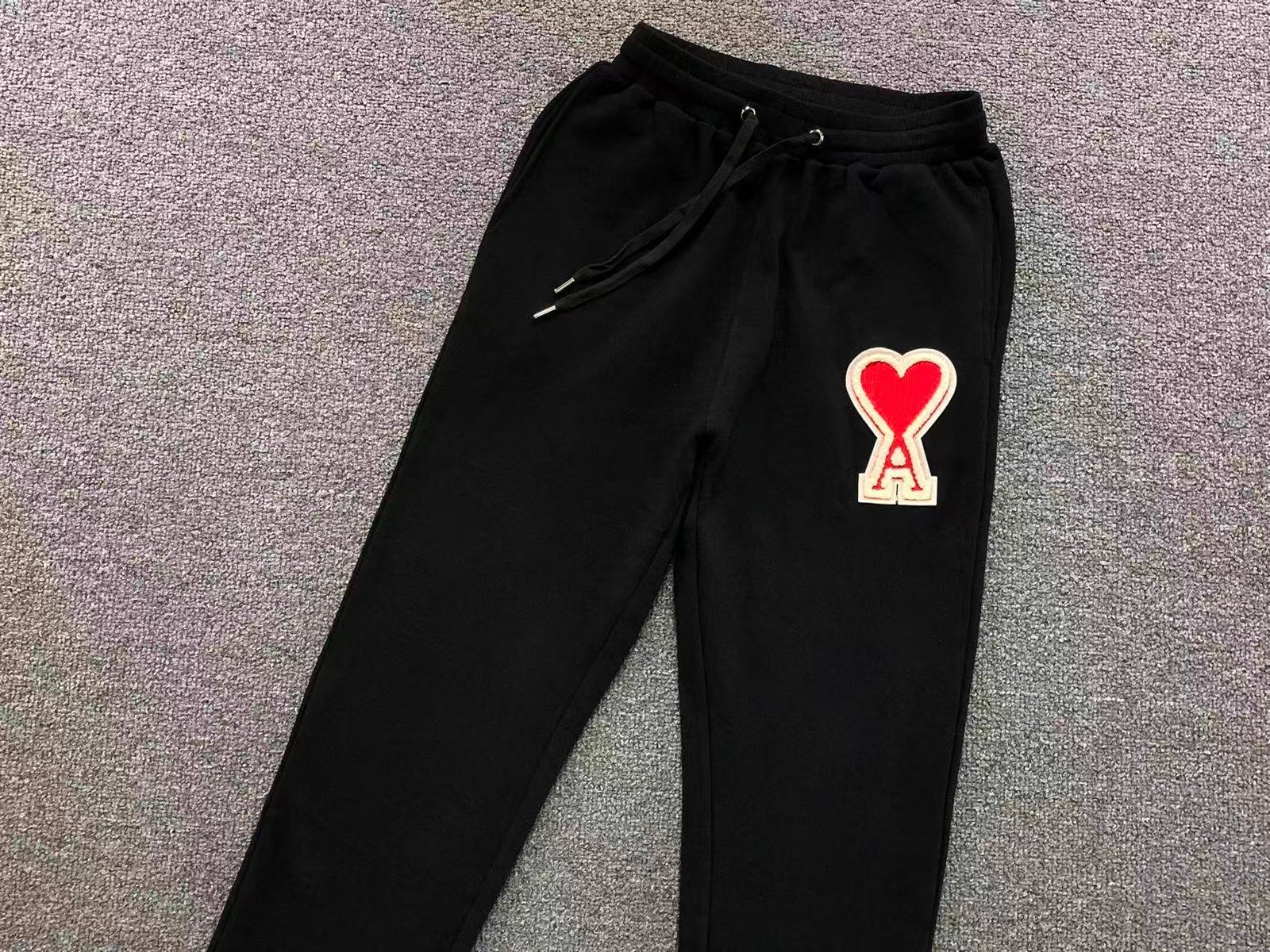 Ami Big Red Heart Sweatpants Black - Image 3