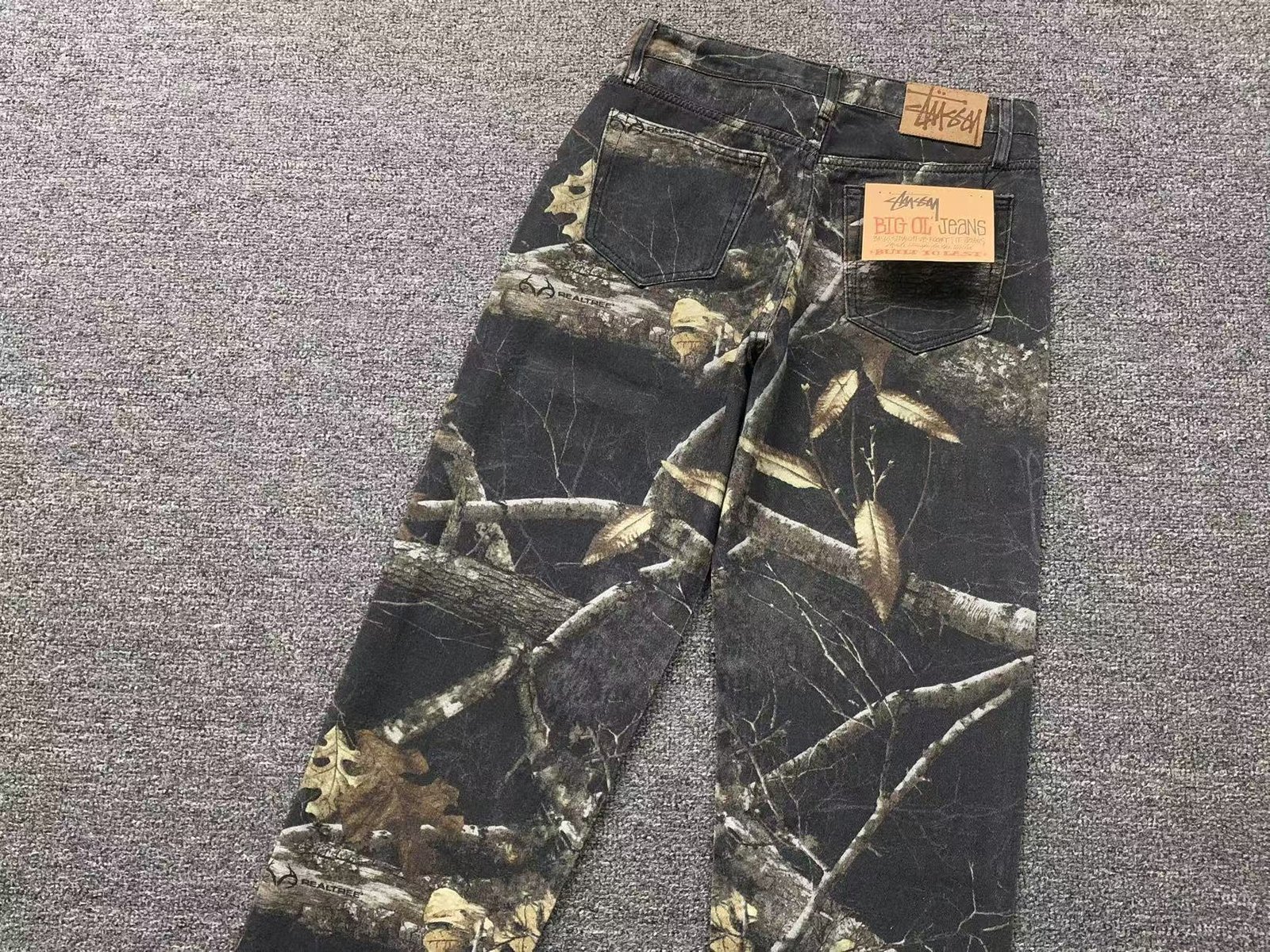Stussy X Realtree Big Ol Jeans - Image 3