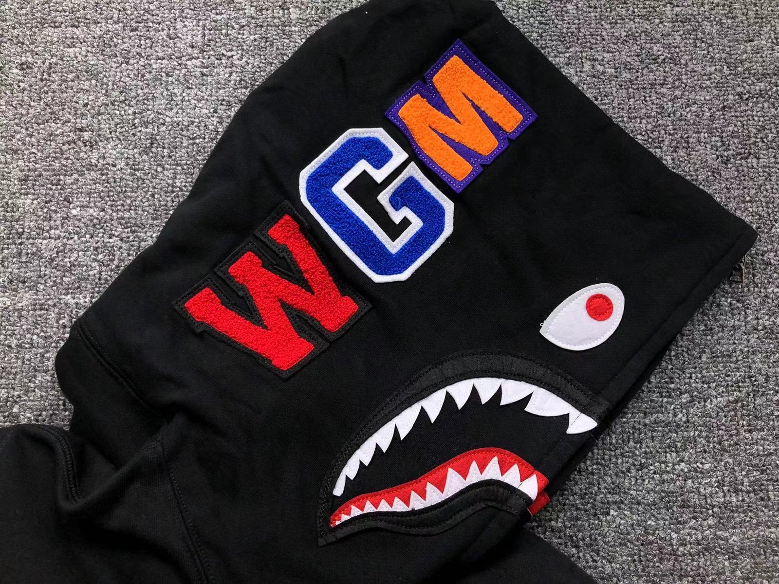 Bape Camo Hoodie Black - Image 4