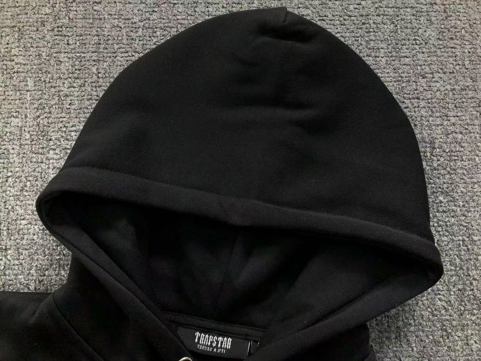 Trapstar Shooters Tracksuit Blackout - Image 4