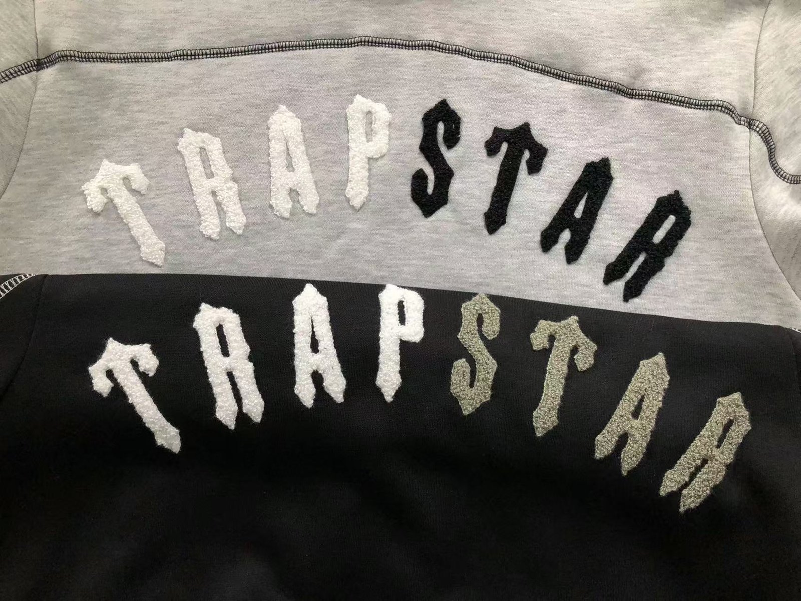 Trapstar Irongate Chenille Arch Tracksuit Grey - Image 4