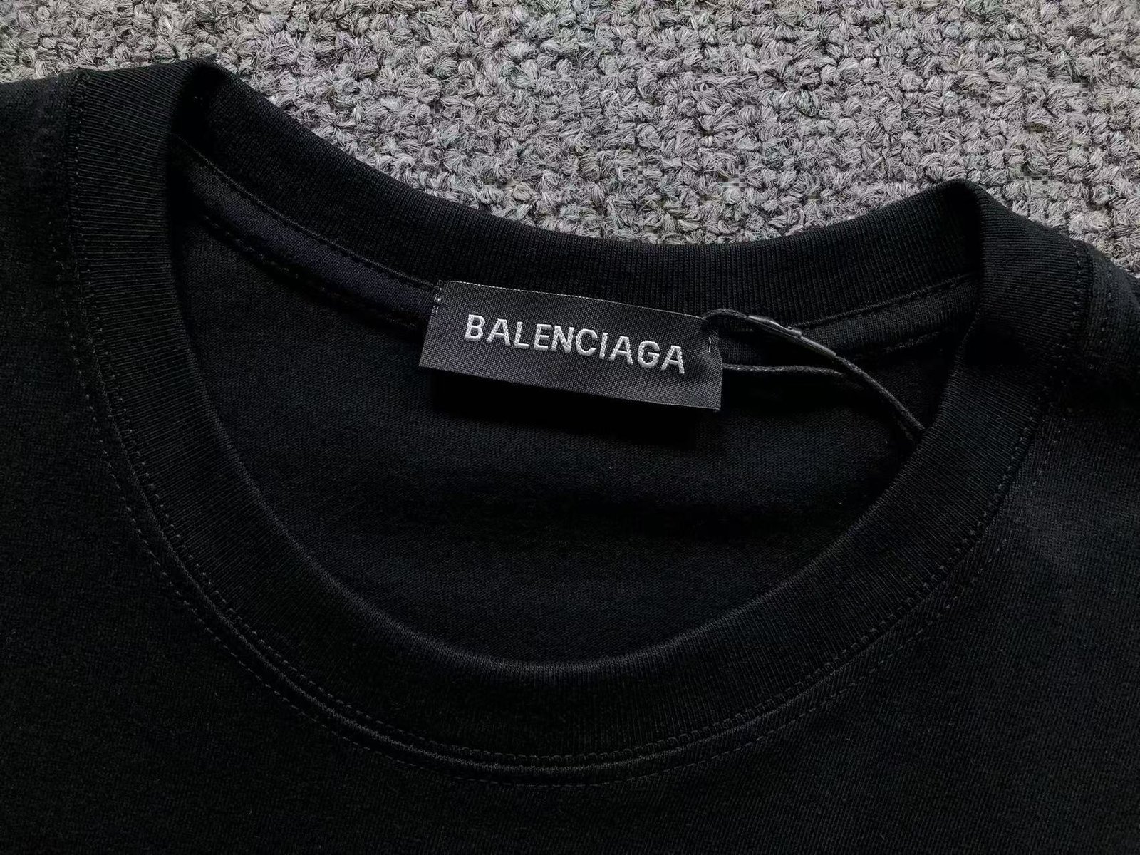 Balenciaga Logo Tshirt Black - Image 4