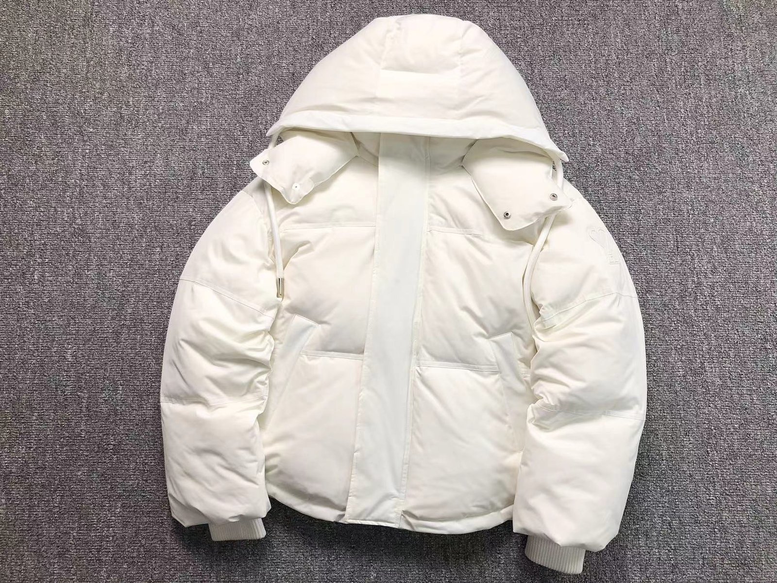 Ami Logo Puffer Jacket White - Image 4