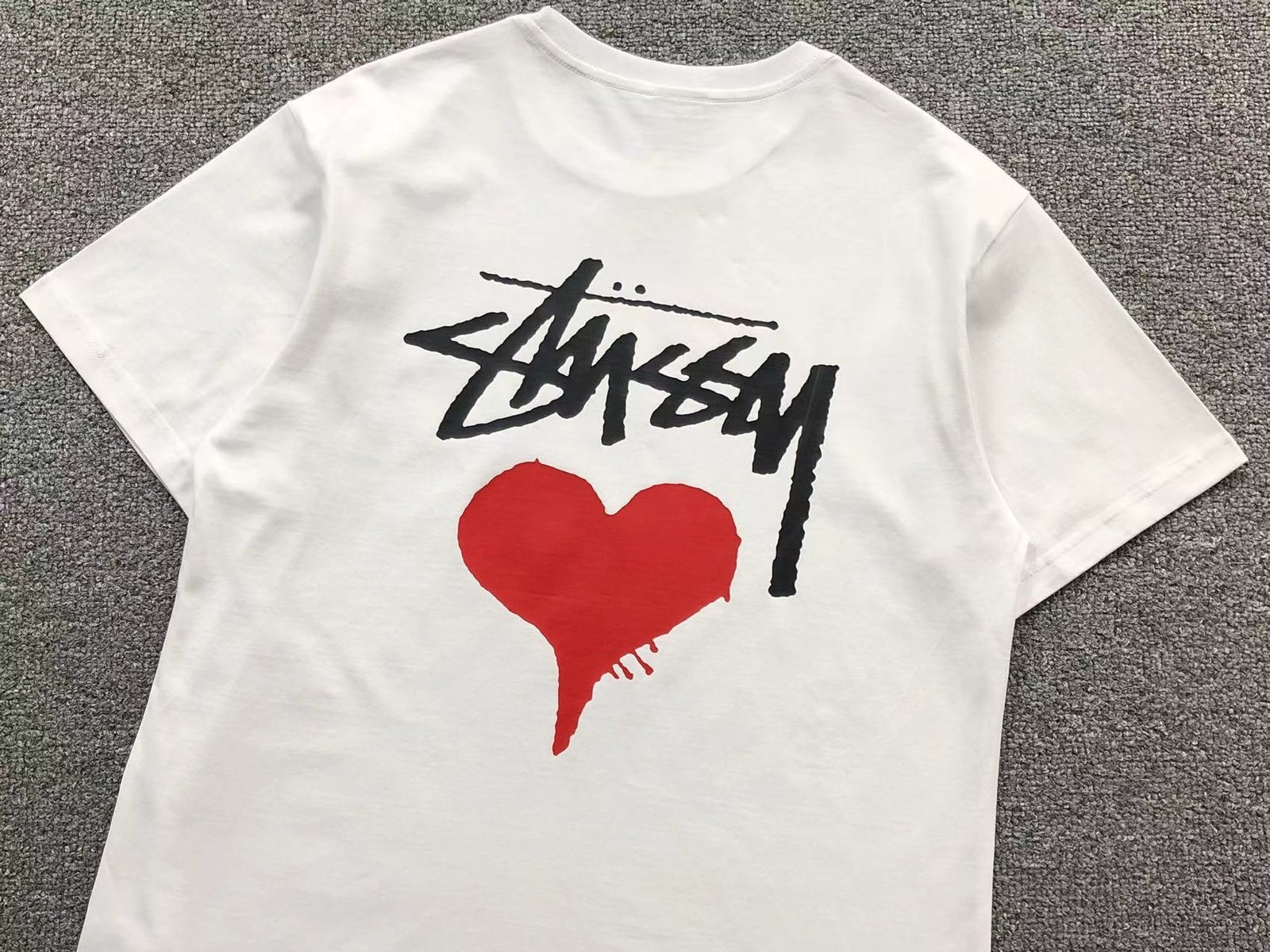 Stussy Heart Graphic Tshirt White - Image 5