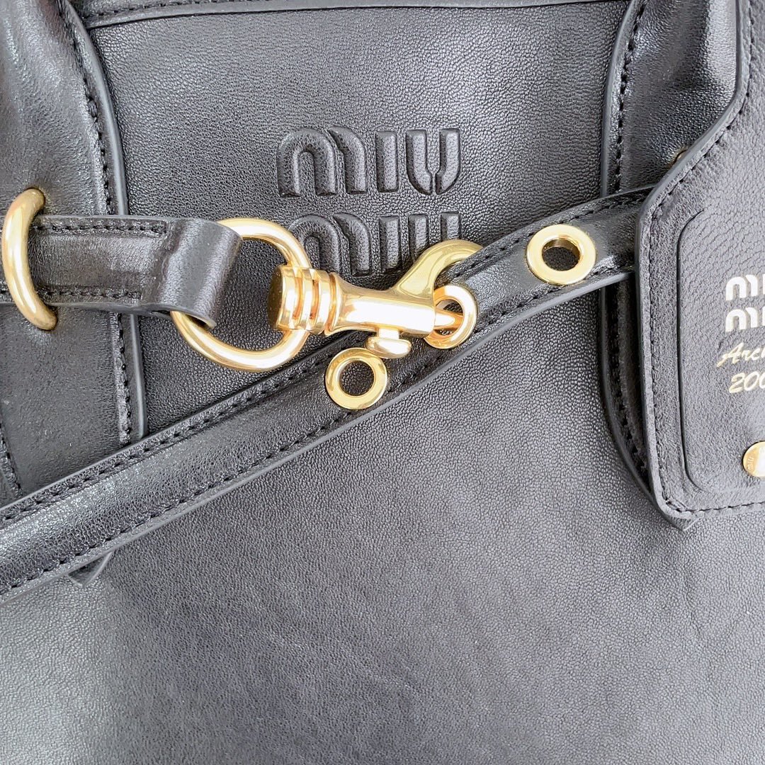 Miu Miu Archive Bag Black - Image 5