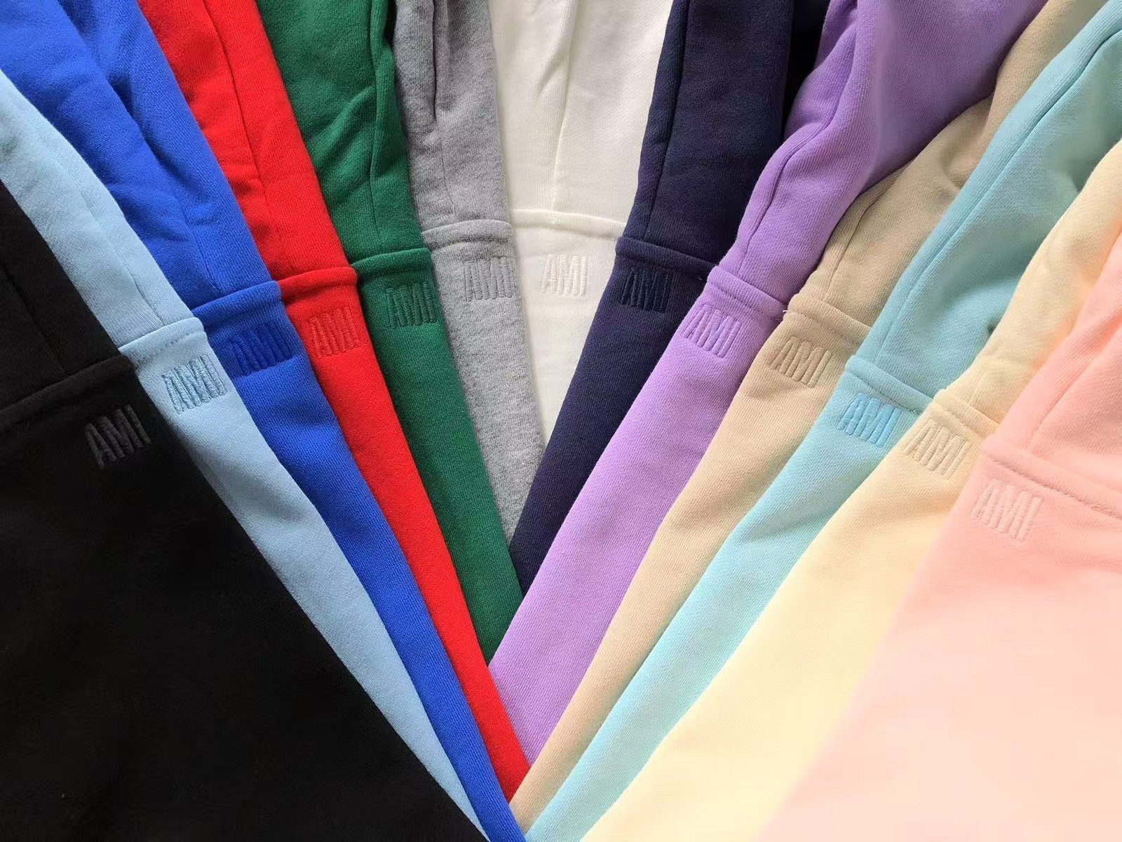 Ami Big Black Heart Hoodie White - Image 5