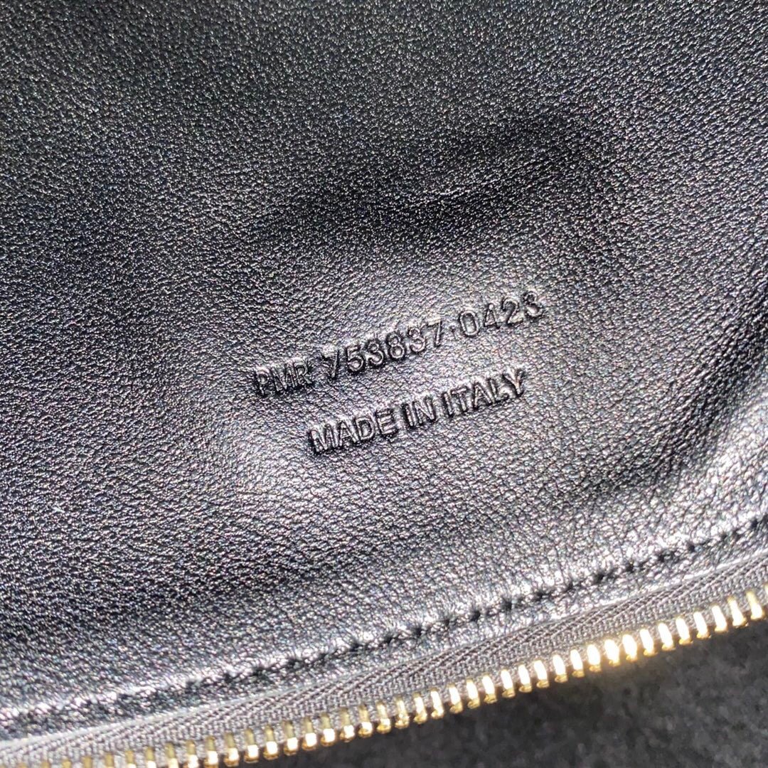 Yves Saint Laurent Supple Large Bag Black - Image 6