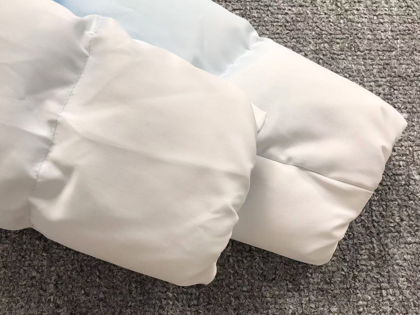 Trapstar Puffer Jacket Blue Gradient - Image 6