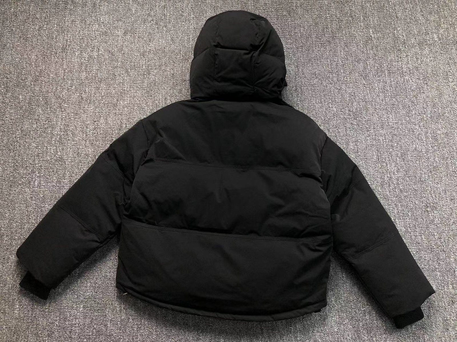 Ami Logo Puffer Jacket White - Image 6