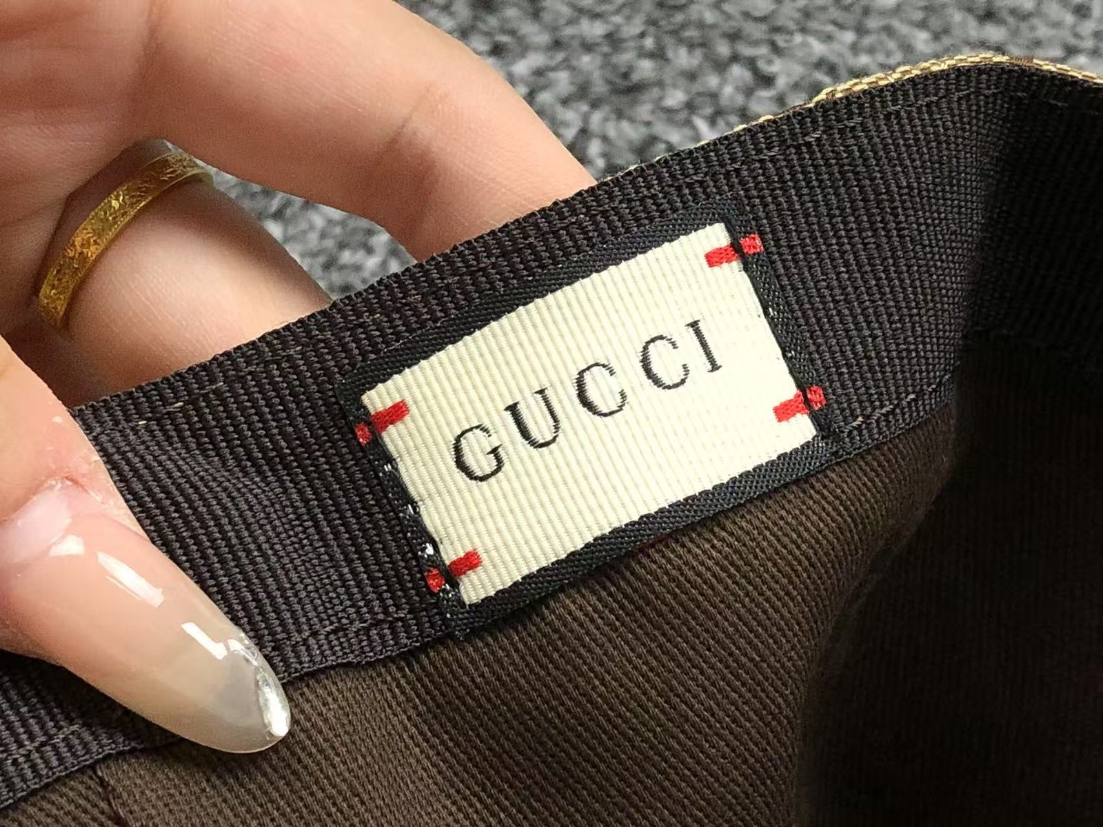 Gucci Logo Pattern Hat - Image 6