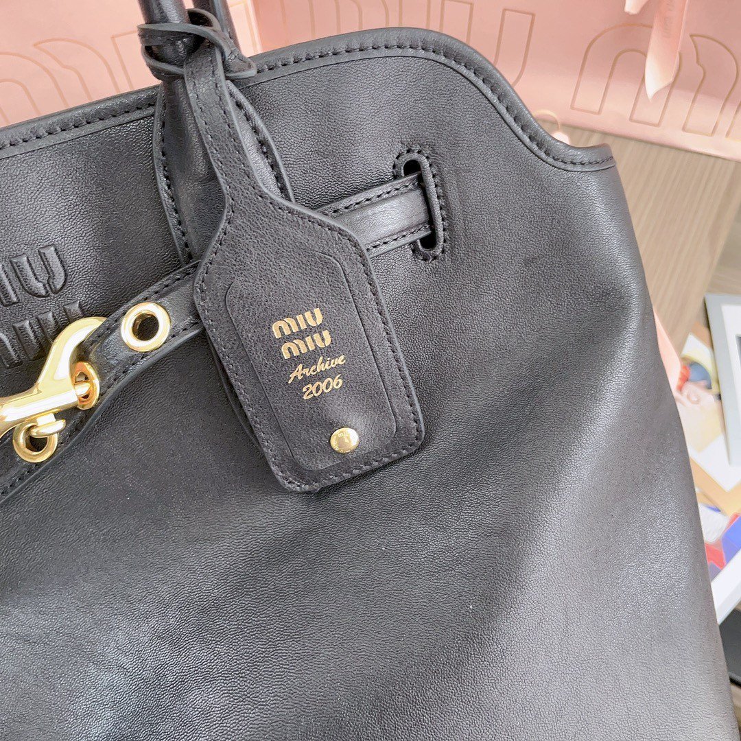 Miu Miu Archive Bag Black - Image 6