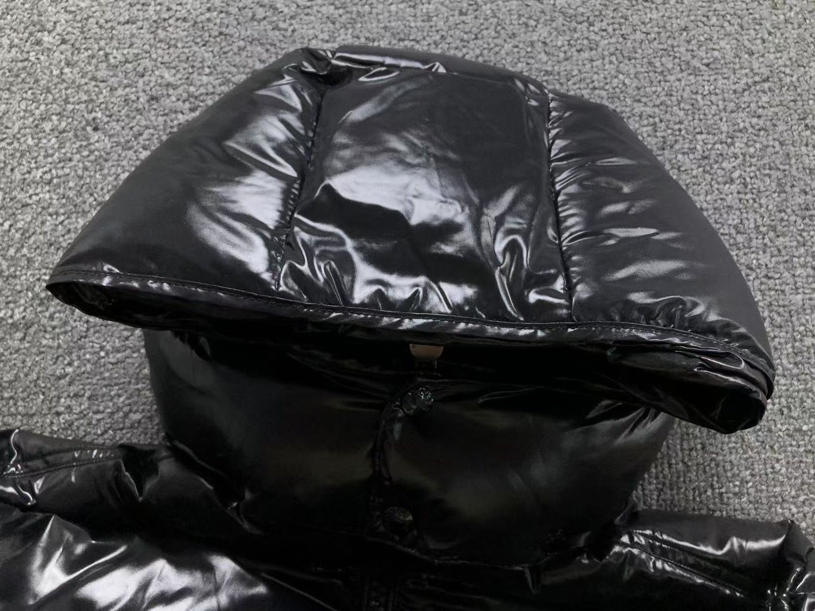 Moncler Logo Shiny Puffer Jacket Black - Image 8