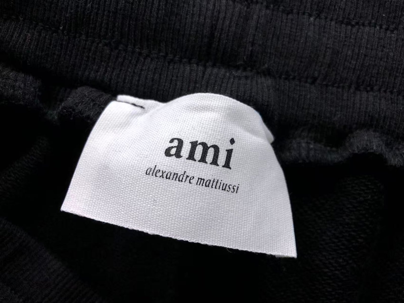 Ami Big Red Heart Sweatpants Black - Image 7
