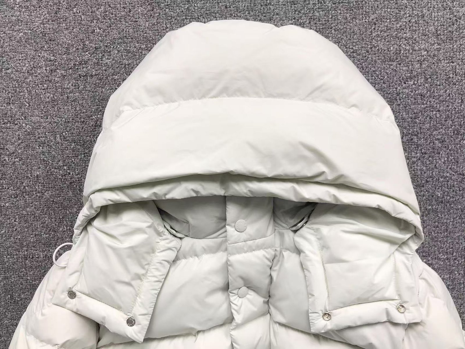 Moncler Logo Puffer Jacket White - Image 7