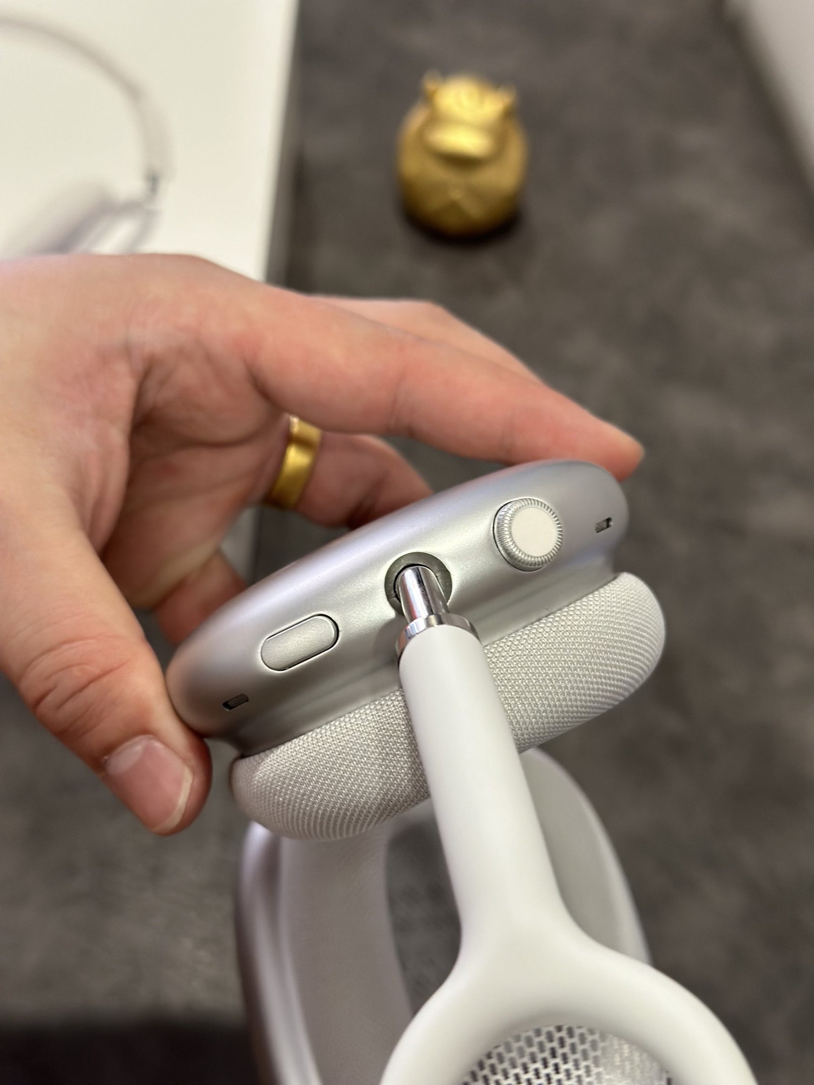 AirPods Max Silver White - Image 7