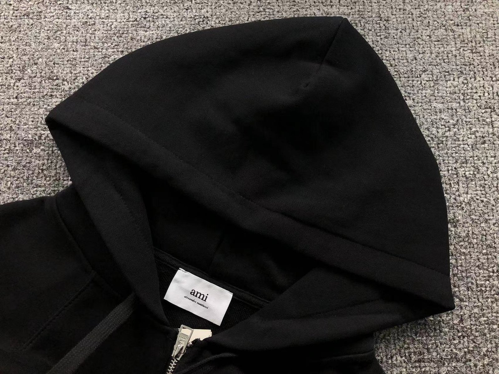 Ami Red Heart Zip Up Hoodie White - Image 7