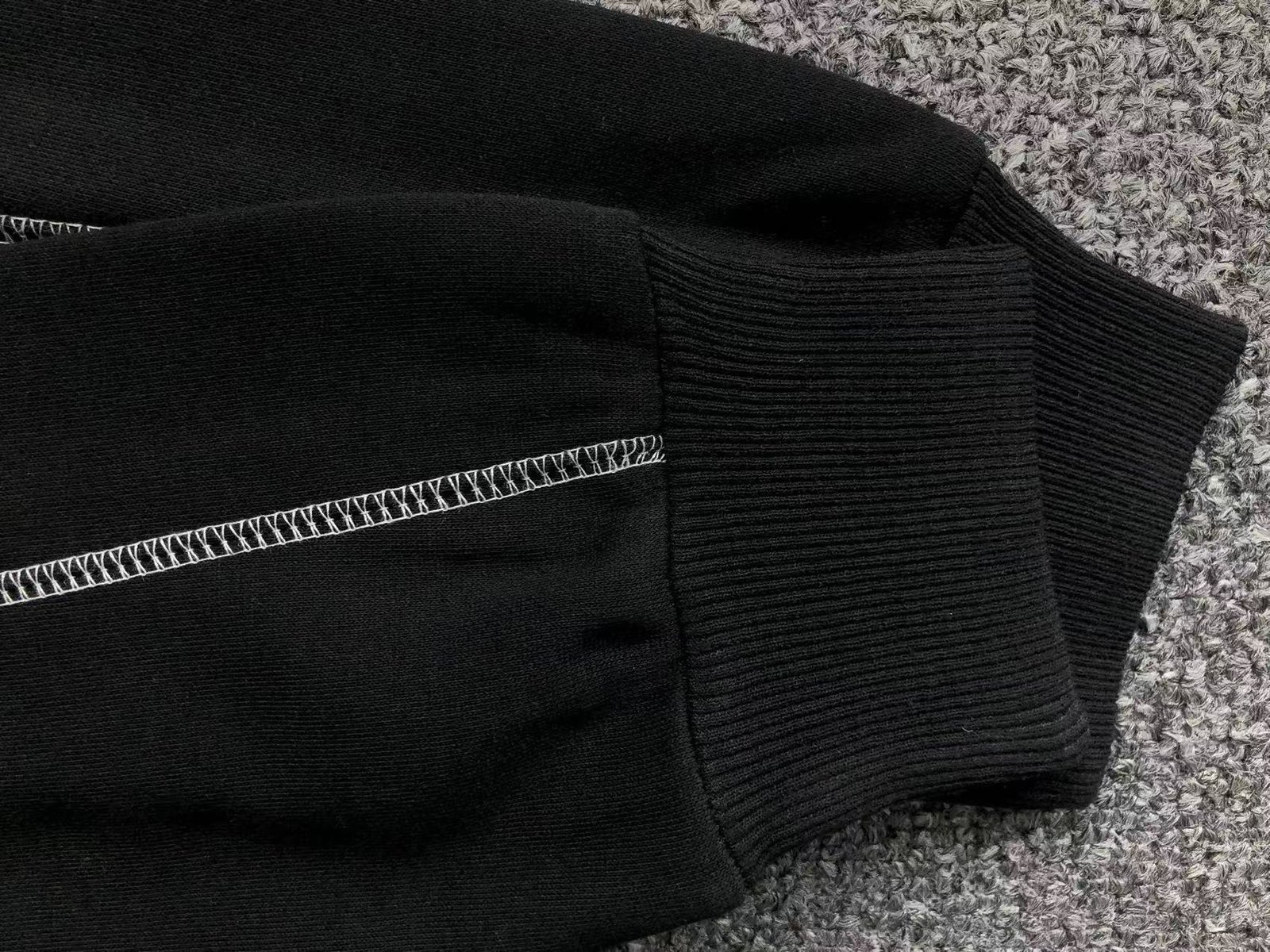 Trapstar Irongate Chenille Tracksuit Black Grey Camo - Image 8