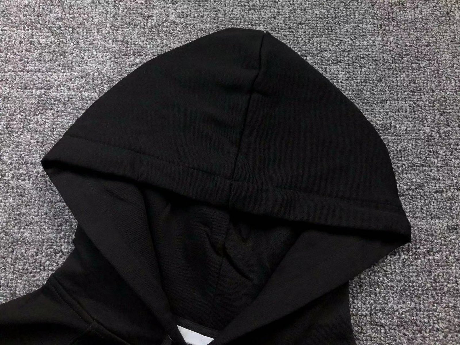 Ami Red Heart Hoodie Black - Image 8