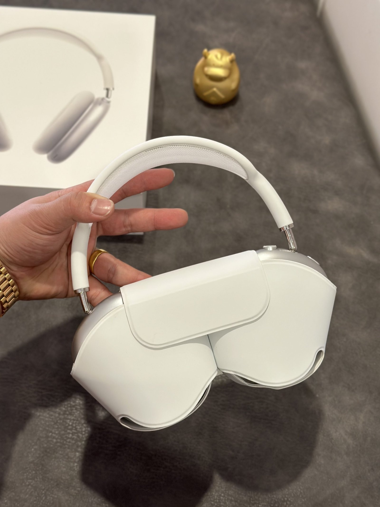 AirPods Max Silver White - Image 9