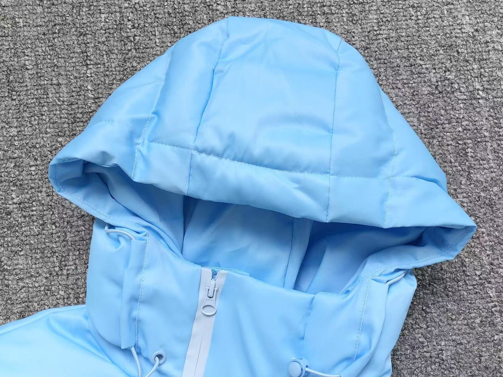 Trapstar Puffer Jacket Blue Gradient - Image 9