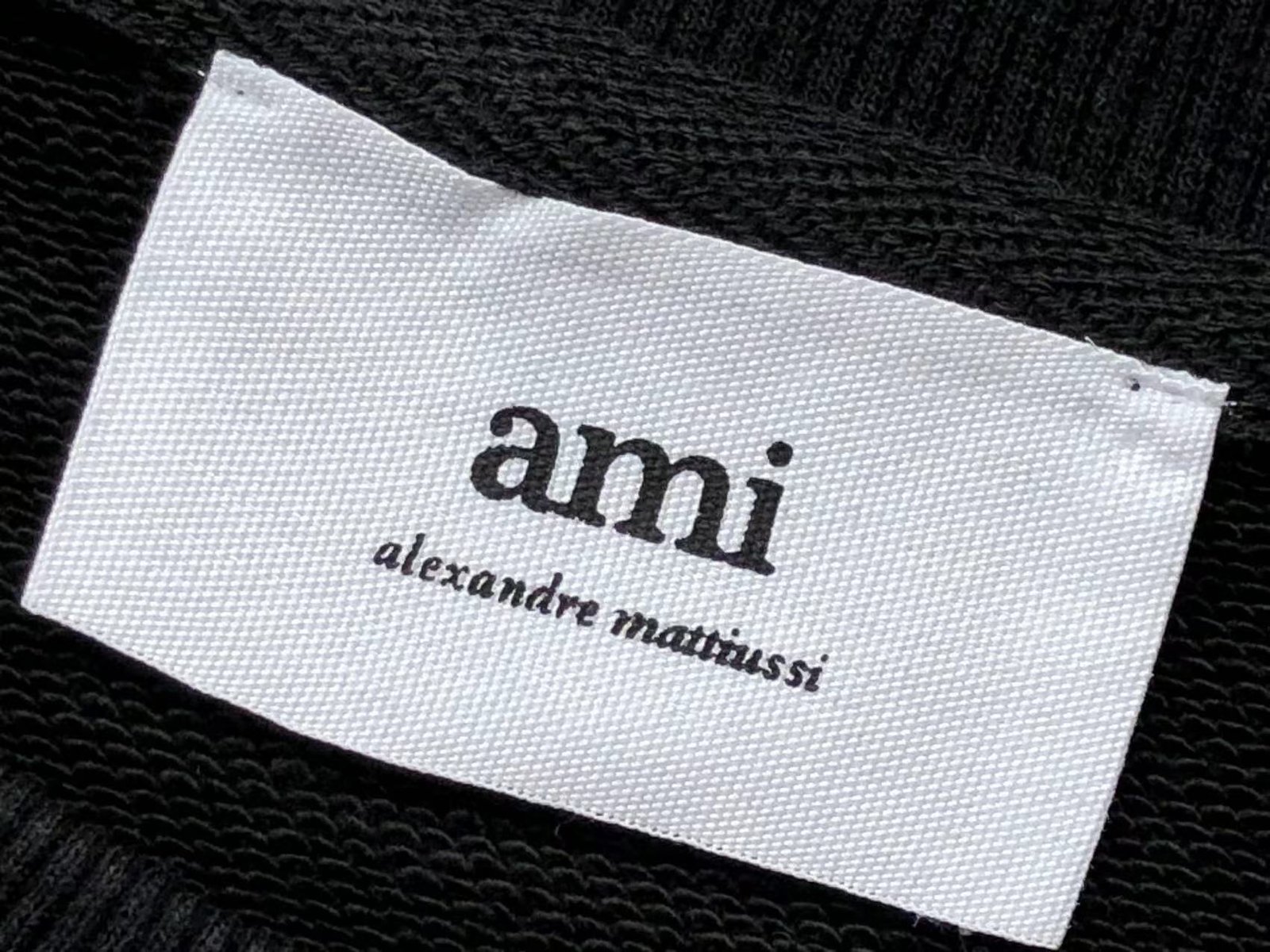 Ami Red Heart Hoodie Grey - Image 9