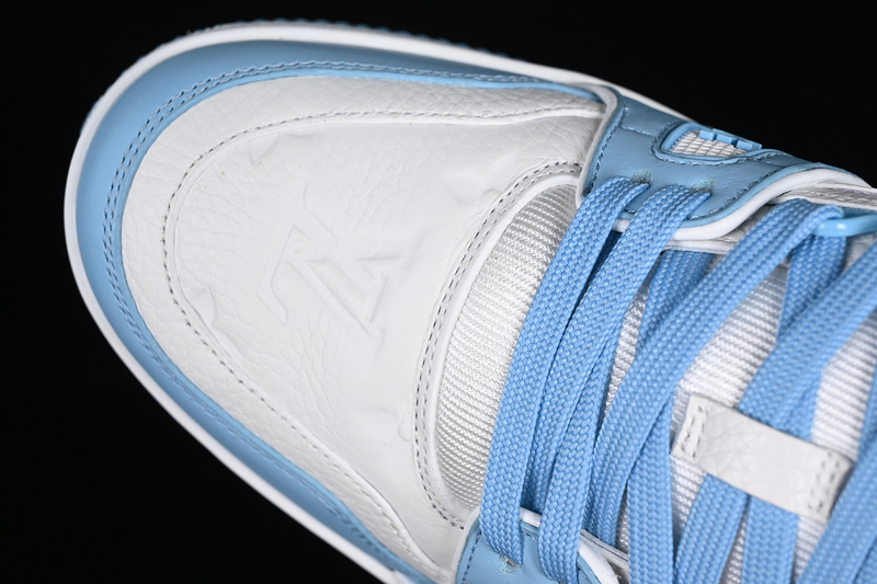 Louis Vuitton Blue Trainers - Image 7
