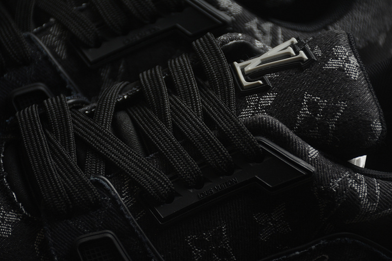 Louis Vuitton Black Monogram Trainers - Image 7